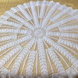 Crochet tablecloth and valance